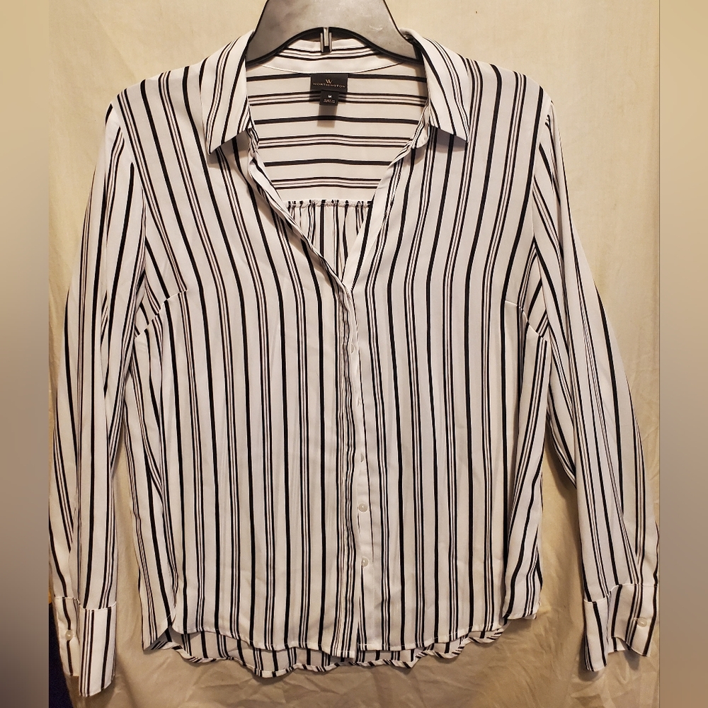 Worthington Woman's Top